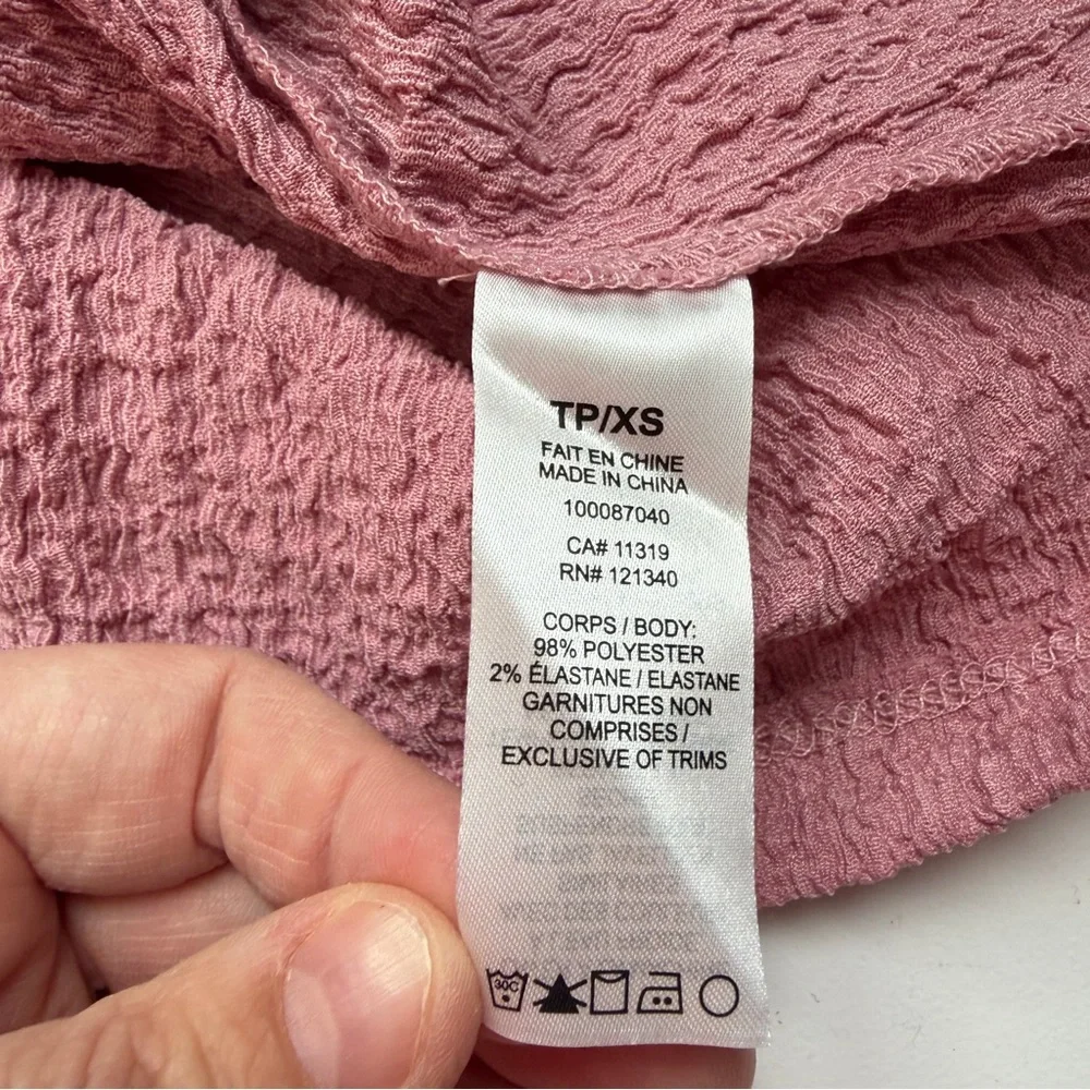 Dynamite Womens Mock Neck Wrinkled Textured Top Size XS Pink Soft Girl Coquette - Picture 6 of 7